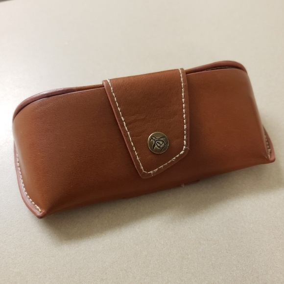 penguin sunglasses case